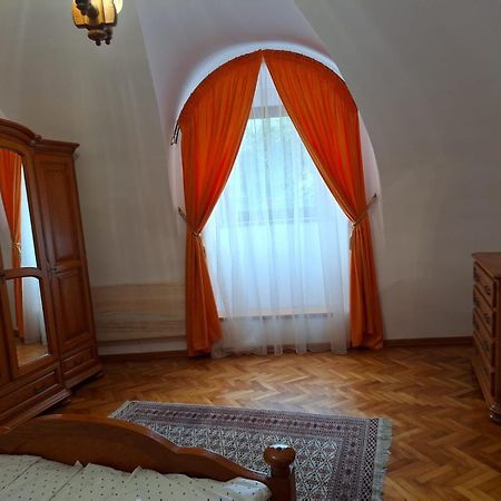 Classy View - Panoramic Sibiu Suite Екстер'єр фото
